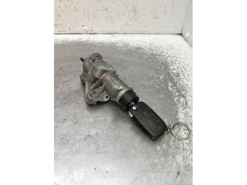 Recambio de conmutador de arranque para audi a4 b6 (8e2) 1.8 t referencia OEM IAM 4B0905851C  2001