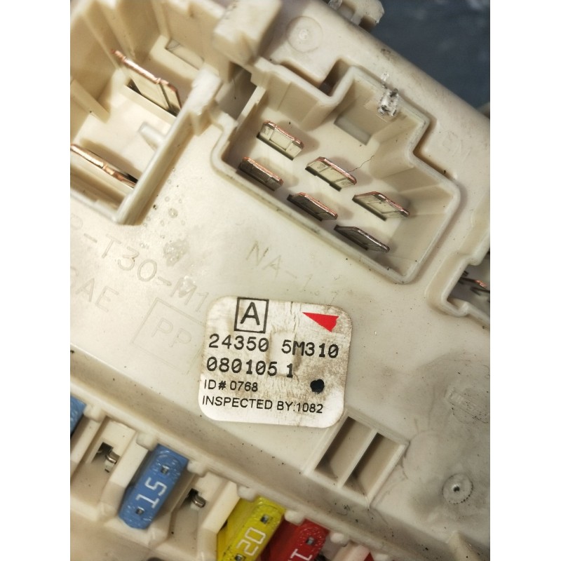Recambio de caja reles / fusibles para nissan almera ii hatchback (n16) 1.5 dci referencia OEM IAM 243505M310 0801051 2002
