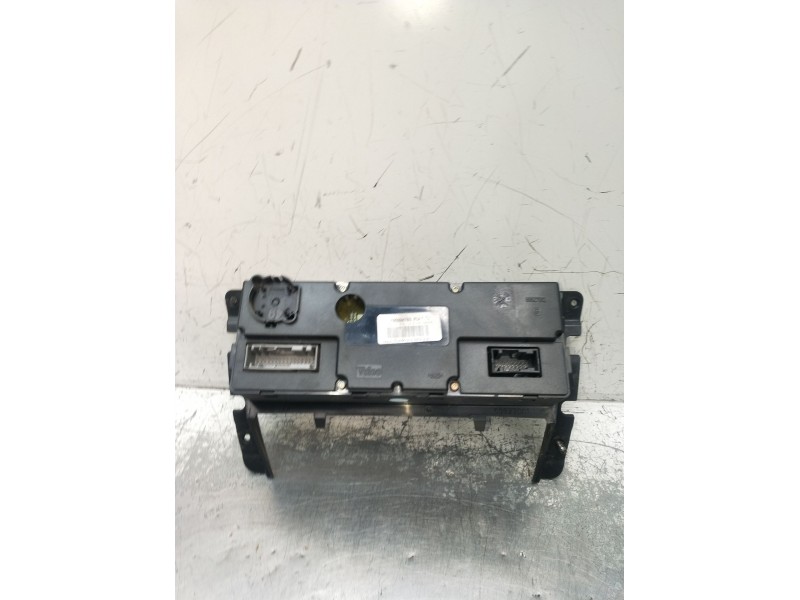 Recambio de mando calefaccion / aire acondicionado para fiat croma (194_) 1.9 d multijet (194axb1b) referencia OEM IAM 735398760