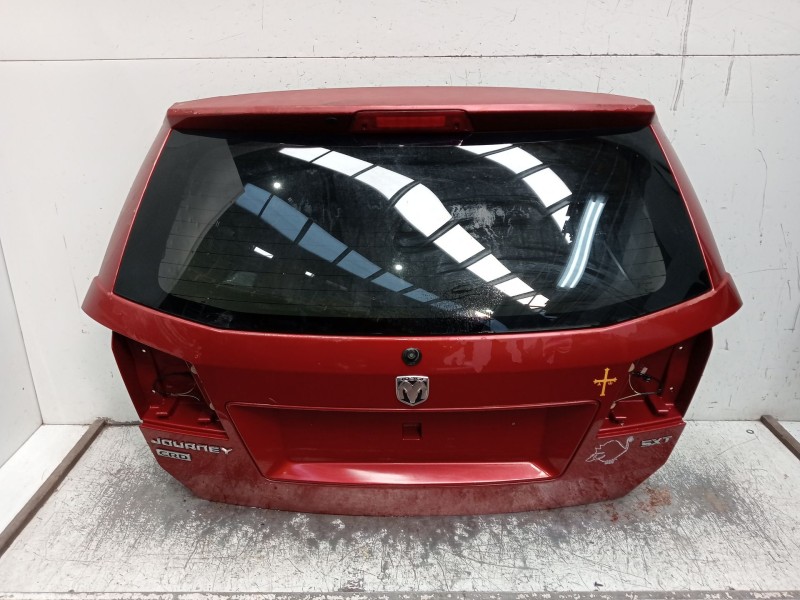 Recambio de porton trasero para dodge journey se referencia OEM IAM   
