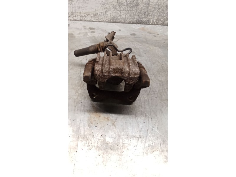 Recambio de pinza freno trasera derecha para volkswagen golf v (1k1) 1.9 tdi referencia OEM IAM  TRW 03