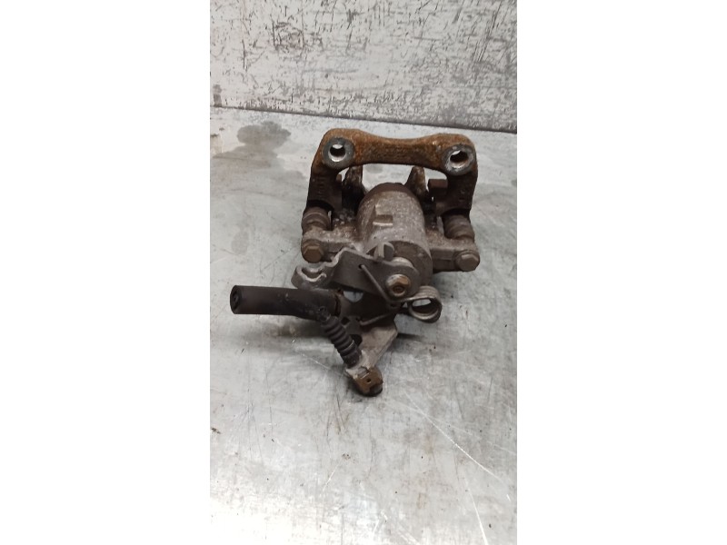 Recambio de pinza freno trasera derecha para volkswagen golf v (1k1) 1.9 tdi referencia OEM IAM  TRW 03