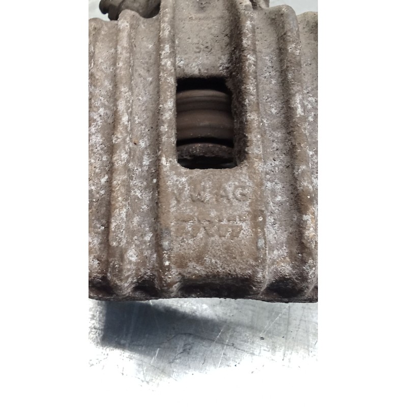 Recambio de pinza freno trasera derecha para volkswagen golf v (1k1) 1.9 tdi referencia OEM IAM  TRW 03