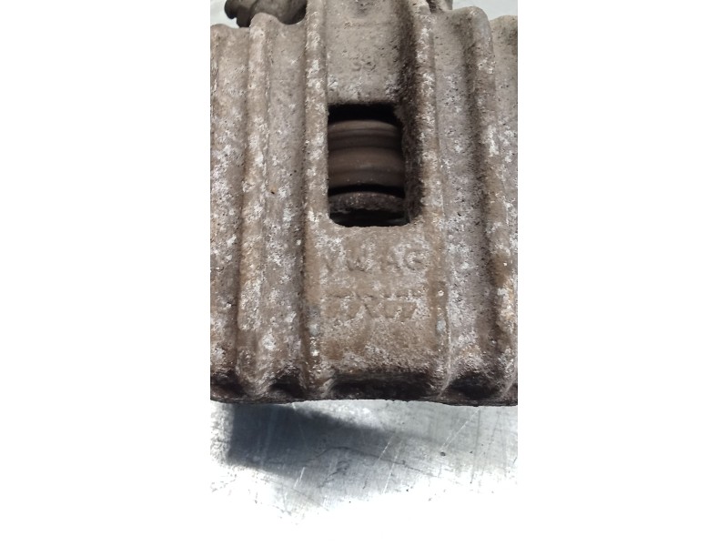 Recambio de pinza freno trasera derecha para volkswagen golf v (1k1) 1.9 tdi referencia OEM IAM  TRW 03
