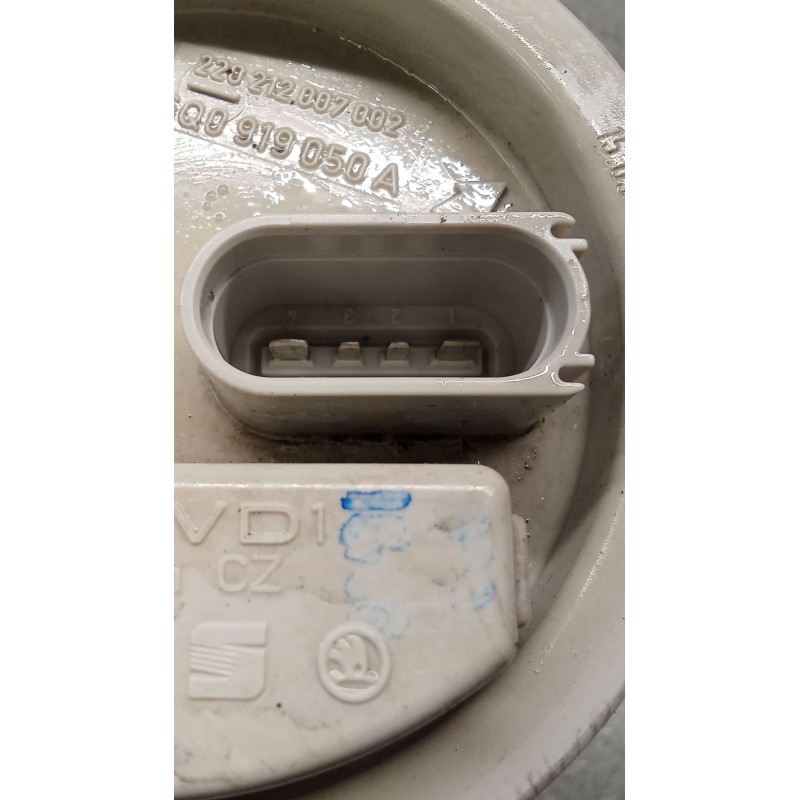Recambio de bomba combustible para seat cordoba (6l2) 1.4 tdi referencia OEM IAM 6Q0919050A 220212007002 02