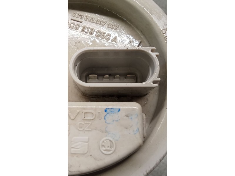 Recambio de bomba combustible para seat cordoba (6l2) 1.4 tdi referencia OEM IAM 6Q0919050A 220212007002 02