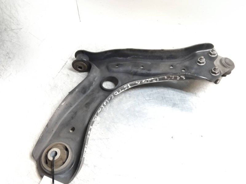 Recambio de brazo suspension inferior delantero izquierdo para seat ibiza (6j5) 1.6 tdi referencia OEM IAM   