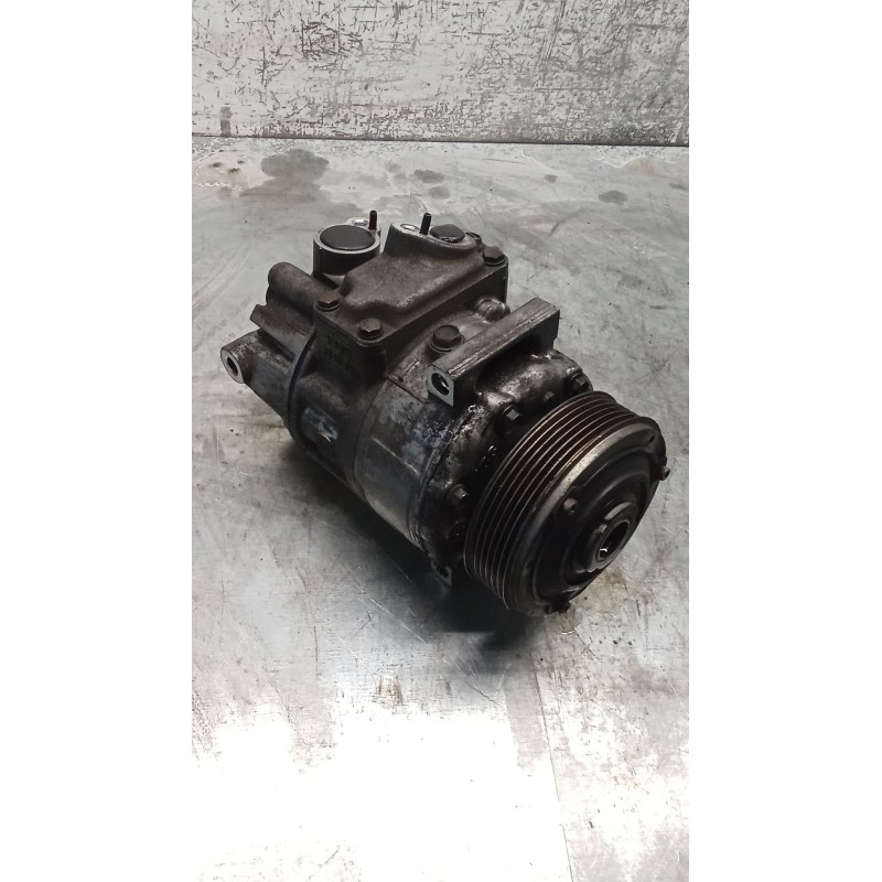Recambio de compresor aire acondicionado para volkswagen golf v (1k1) 1.9 tdi referencia OEM IAM 1K0820803G 8675F 03