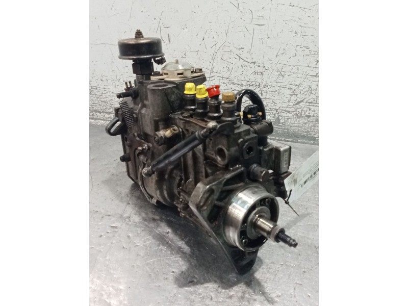 Recambio de bomba inyeccion para mercedes-benz vito autobús (w638) 110 td 2.3 (638.174) referencia OEM IAM 0400074778 6010706101