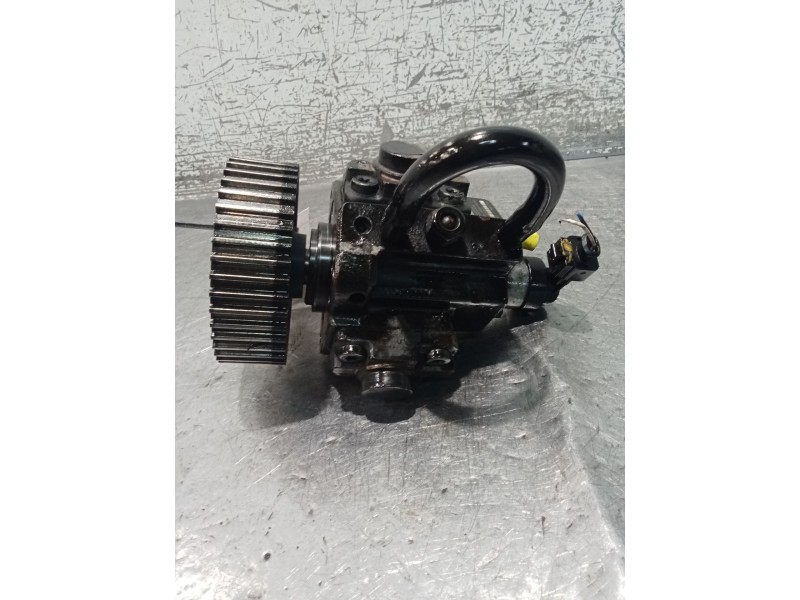 Recambio de bomba inyeccion para fiat croma (194_) 1.9 d multijet (194axb1b) referencia OEM IAM 0445010156 005520679 BOSCH