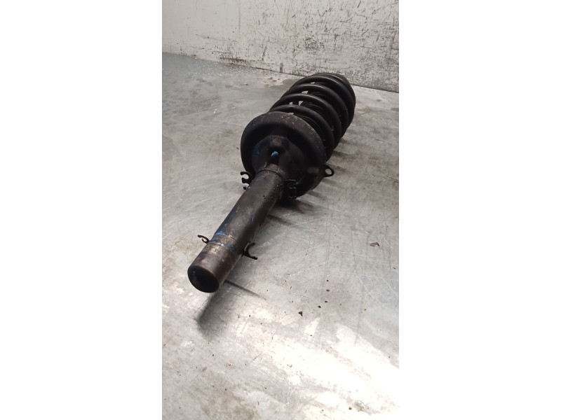 Recambio de amortiguador delantero izquierdo para volkswagen new beetle (9c1, 1c1) 1.9 tdi referencia OEM IAM   98