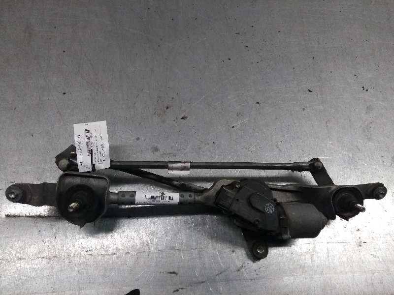 Recambio de motor limpia delantero para opel insignia berlina 2.0 16v cdti referencia OEM IAM 13227392  