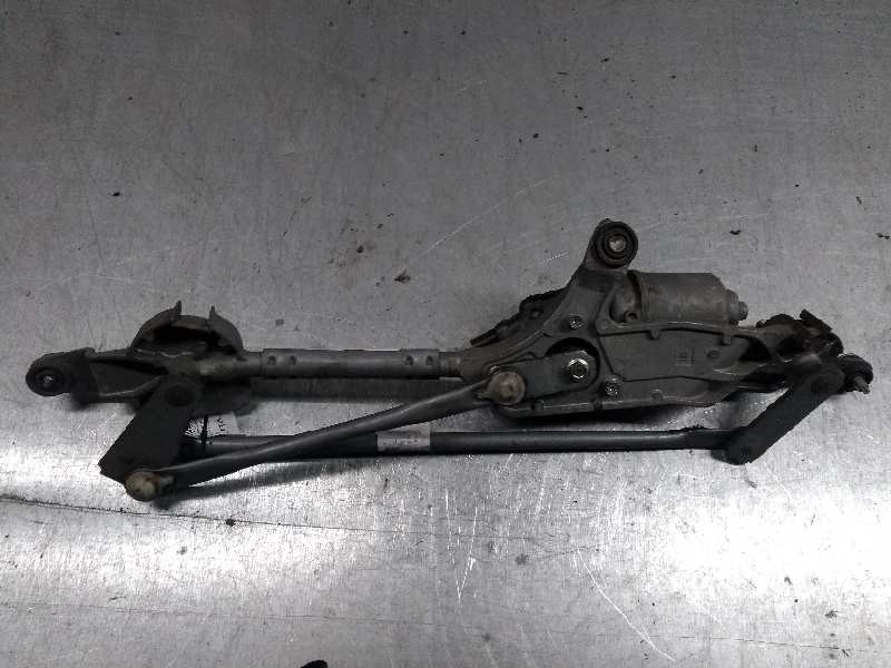 Recambio de motor limpia delantero para opel insignia berlina 2.0 16v cdti referencia OEM IAM 13227392  