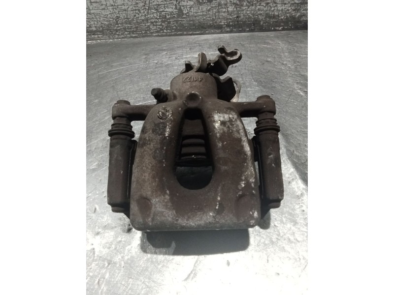 Recambio de pinza freno trasera izquierda para alfa romeo 159 sportwagon (939_) 2.4 jtdm (939bxd1b, 939bxd12) referencia OEM IAM