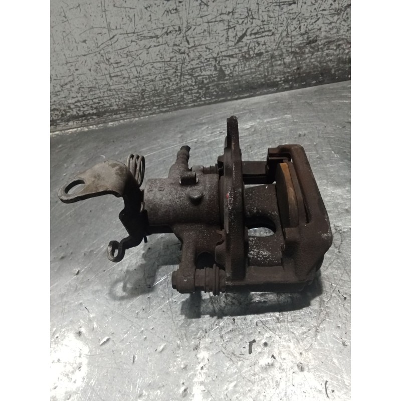 Recambio de pinza freno trasera izquierda para alfa romeo 159 sportwagon (939_) 2.4 jtdm (939bxd1b, 939bxd12) referencia OEM IAM