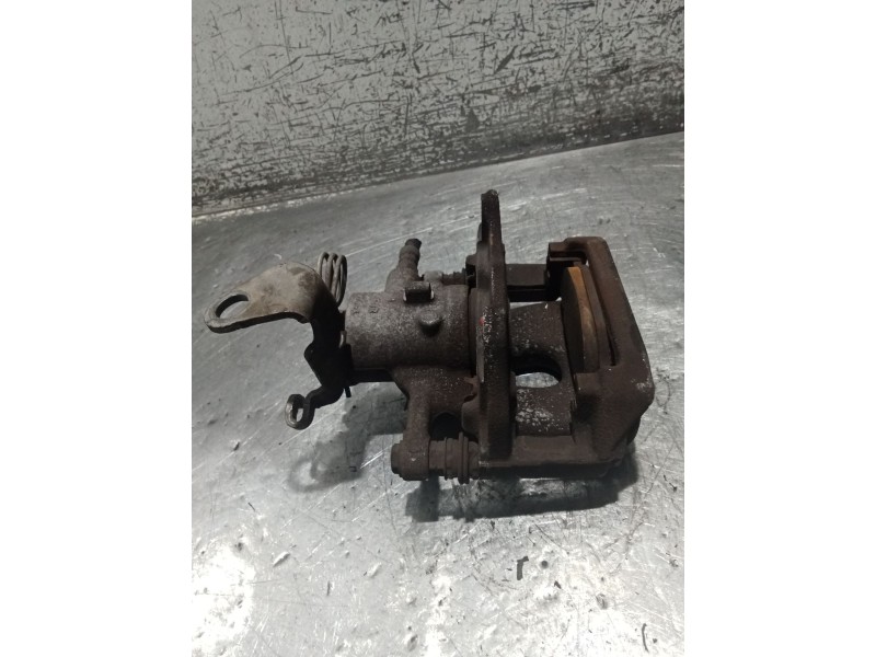 Recambio de pinza freno trasera izquierda para alfa romeo 159 sportwagon (939_) 2.4 jtdm (939bxd1b, 939bxd12) referencia OEM IAM