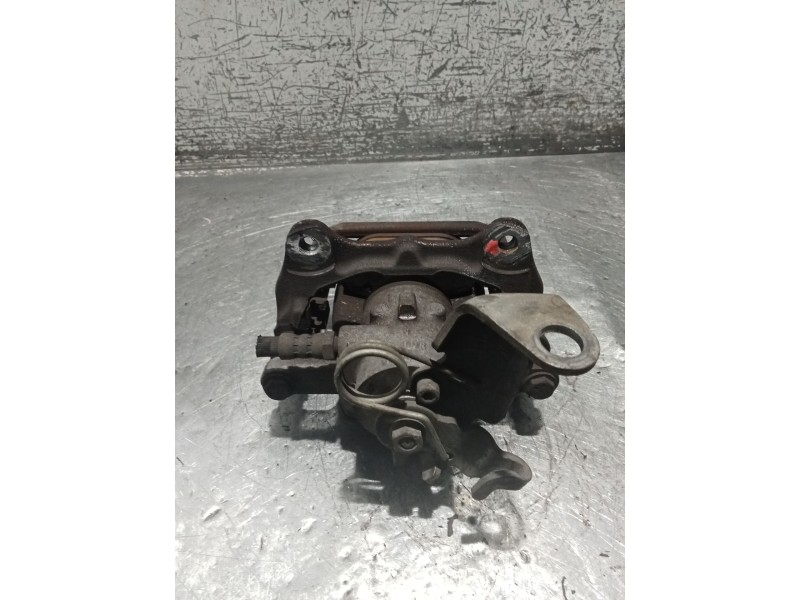 Recambio de pinza freno trasera izquierda para alfa romeo 159 sportwagon (939_) 2.4 jtdm (939bxd1b, 939bxd12) referencia OEM IAM
