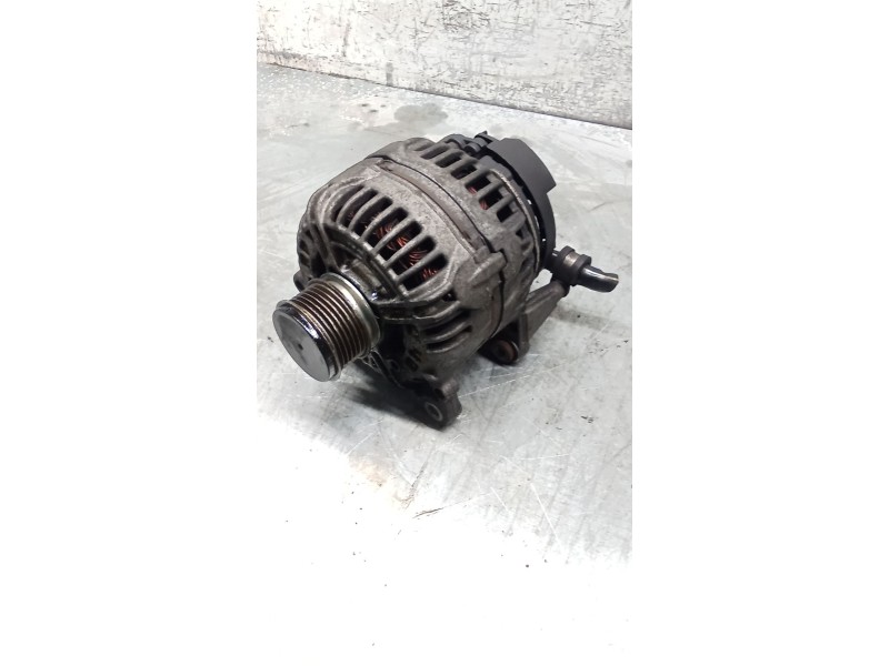 Recambio de alternador para volkswagen golf v (1k1) 1.9 tdi referencia OEM IAM 06F903023F 0124525066 03 140A