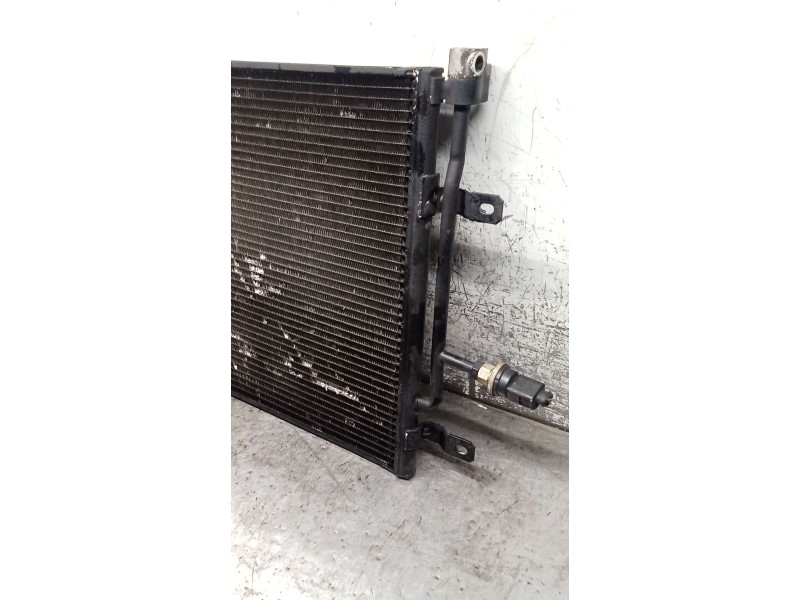 Recambio de condensador / radiador aire acondicionado para audi a4 b7 avant (8ed) 1.8 t quattro referencia OEM IAM 8ER0260401Q  