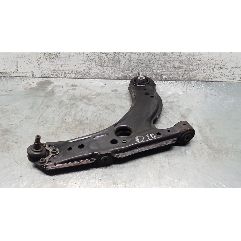 Recambio de brazo suspension inferior delantero derecho para volkswagen new beetle (9c1, 1c1) 1.9 tdi referencia OEM IAM   98
