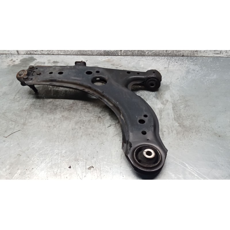 Recambio de brazo suspension inferior delantero derecho para volkswagen new beetle (9c1, 1c1) 1.9 tdi referencia OEM IAM   98