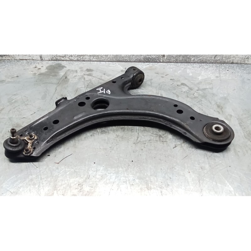 Recambio de brazo suspension inferior delantero izquierdo para volkswagen new beetle (9c1, 1c1) 1.9 tdi referencia OEM IAM   98