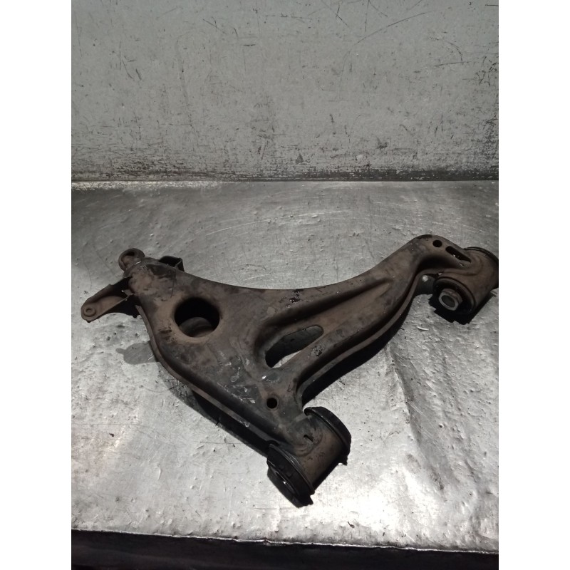 Recambio de brazo suspension inferior delantero izquierdo para mercedes-benz clk (c208) clk 320 (208.365) referencia OEM IAM   9