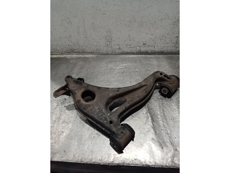 Recambio de brazo suspension inferior delantero izquierdo para mercedes-benz clk (c208) clk 320 (208.365) referencia OEM IAM   9