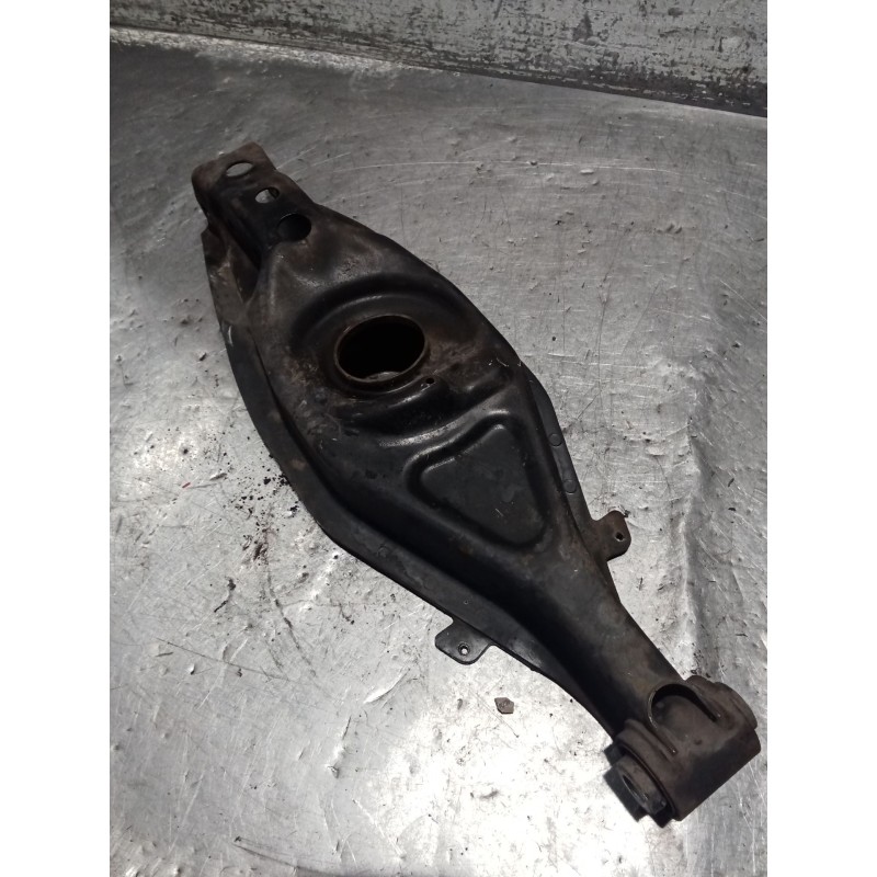 Recambio de brazo suspension inferior trasero izquierdo para mercedes-benz clk (c208) clk 320 (208.365) referencia OEM IAM   97