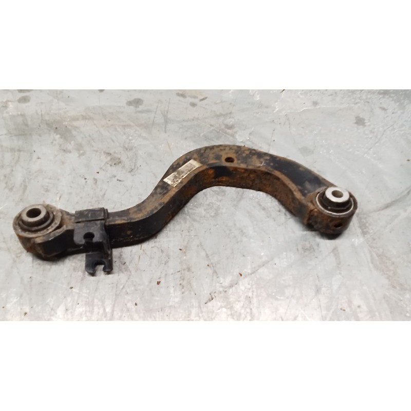 Recambio de brazo suspension superior trasero izquierdo para volkswagen golf v (1k1) 1.9 tdi referencia OEM IAM   03