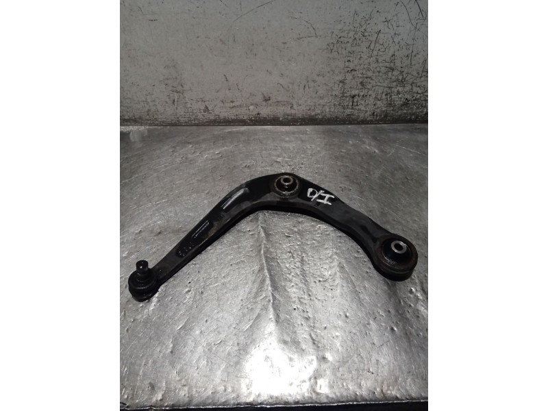 Recambio de brazo suspension inferior delantero izquierdo para peugeot 206 hatchback (2a/c) 1.4 i referencia OEM IAM   03