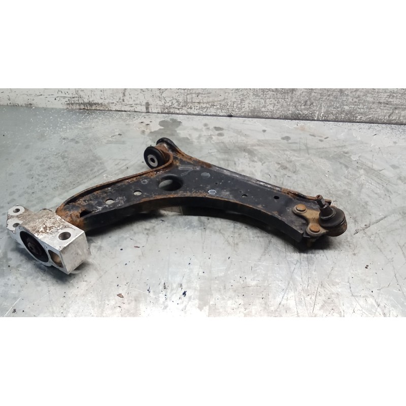 Recambio de brazo suspension inferior delantero derecho para volkswagen golf v (1k1) 1.9 tdi referencia OEM IAM   03
