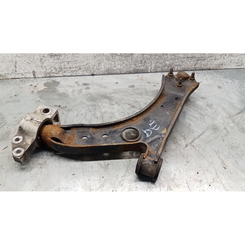 Recambio de brazo suspension inferior delantero derecho para volkswagen golf v (1k1) 1.9 tdi referencia OEM IAM   03