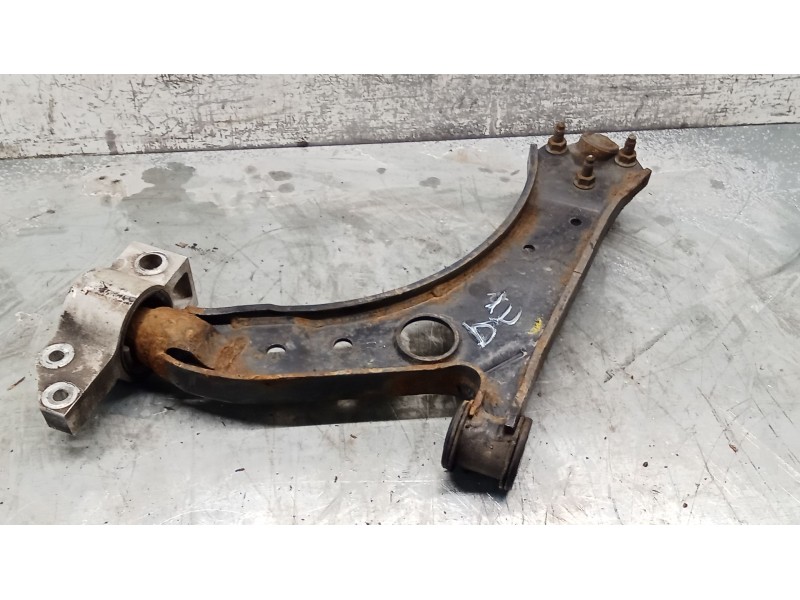 Recambio de brazo suspension inferior delantero derecho para volkswagen golf v (1k1) 1.9 tdi referencia OEM IAM   03