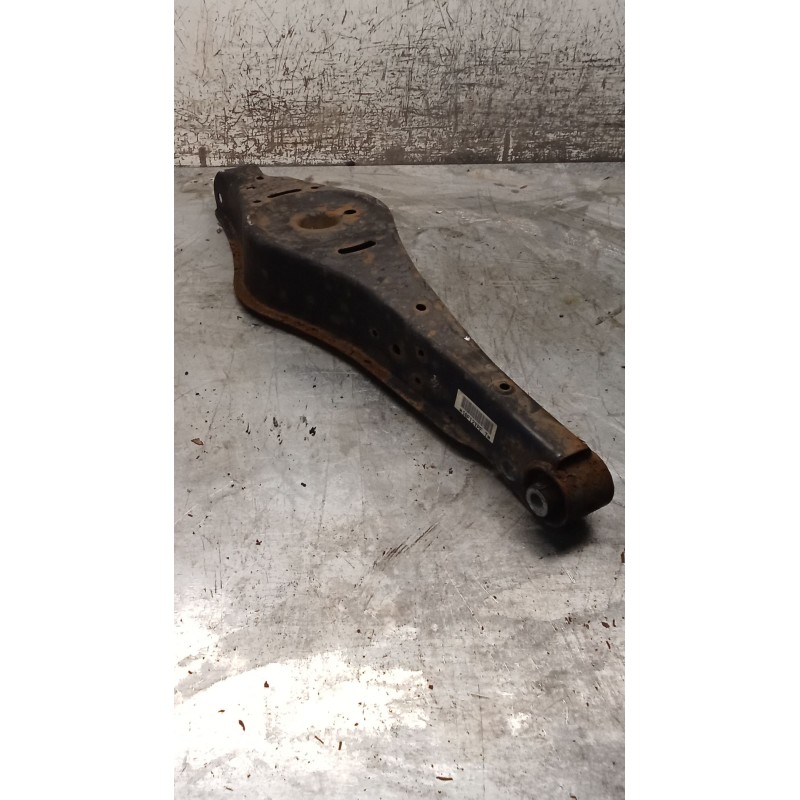 Recambio de brazo suspension inferior trasero derecho para volkswagen golf v (1k1) 1.9 tdi referencia OEM IAM   03