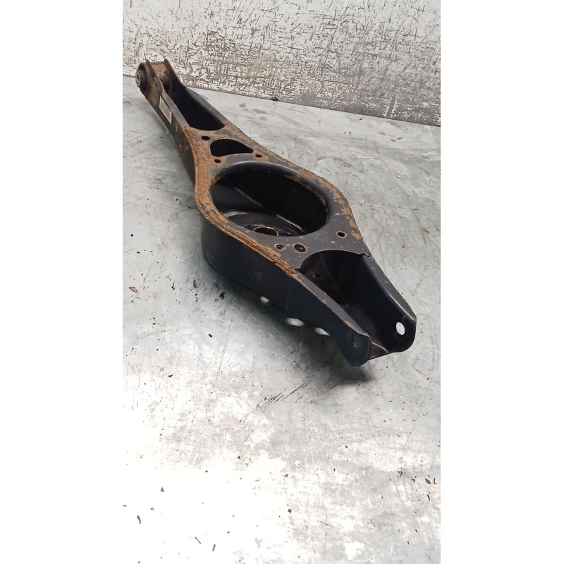 Recambio de brazo suspension inferior trasero derecho para volkswagen golf v (1k1) 1.9 tdi referencia OEM IAM   03