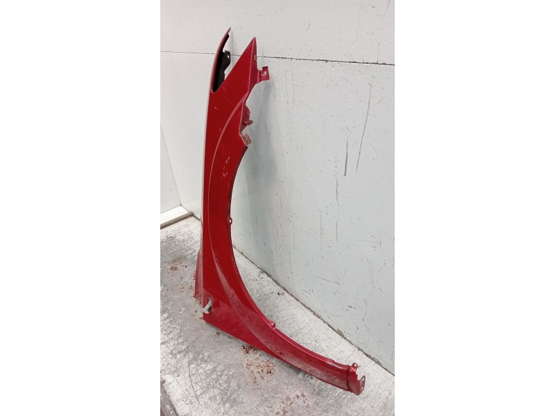 Recambio de aleta delantera derecha para dodge journey se referencia OEM IAM   