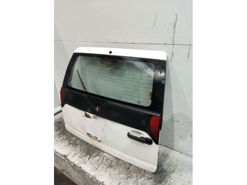 Recambio de porton trasero para nissan terrano ii (r20) 2.7 td 4wd referencia OEM IAM   