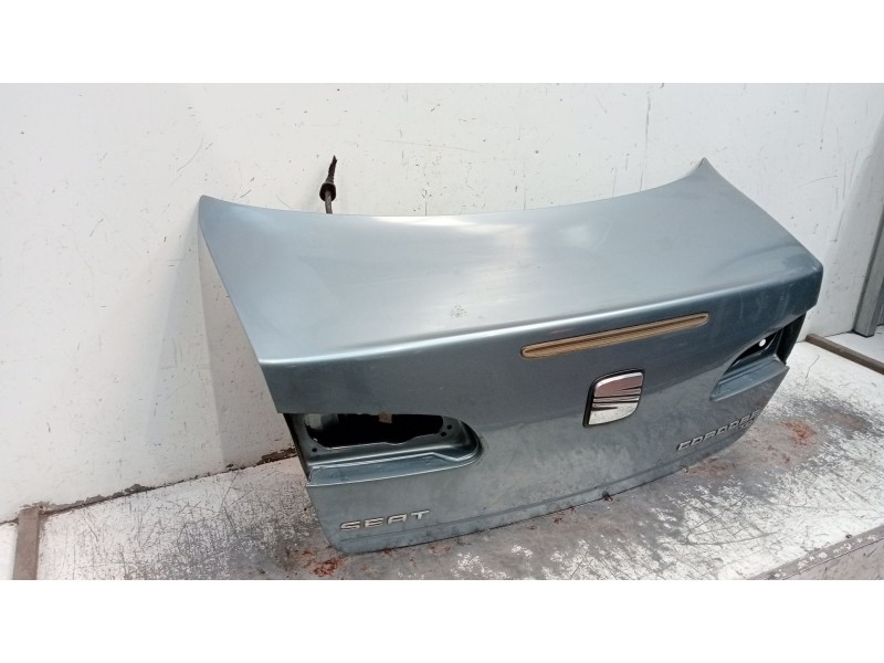 Recambio de tapa maletero para seat cordoba (6l2) 1.4 tdi referencia OEM IAM   2002