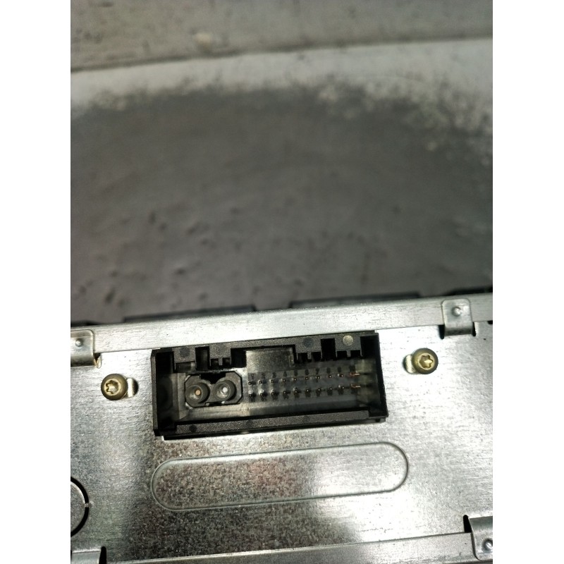 Recambio de sistema audio / radio cd para saab 9-3 station wagon (e50) 1.9 tid referencia OEM IAM 12805512BA 12768224AA 28039194