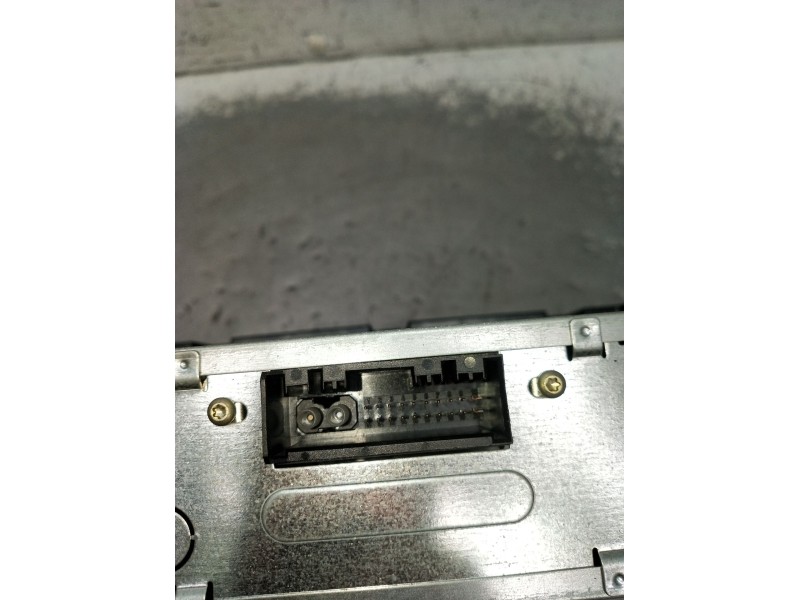 Recambio de sistema audio / radio cd para saab 9-3 station wagon (e50) 1.9 tid referencia OEM IAM 12805512BA 12768224AA 28039194