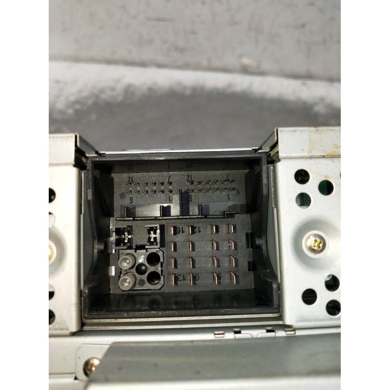 Recambio de sistema audio / radio cd para saab 9-3 station wagon (e50) 1.9 tid referencia OEM IAM 12761502 00124956 12761498 200