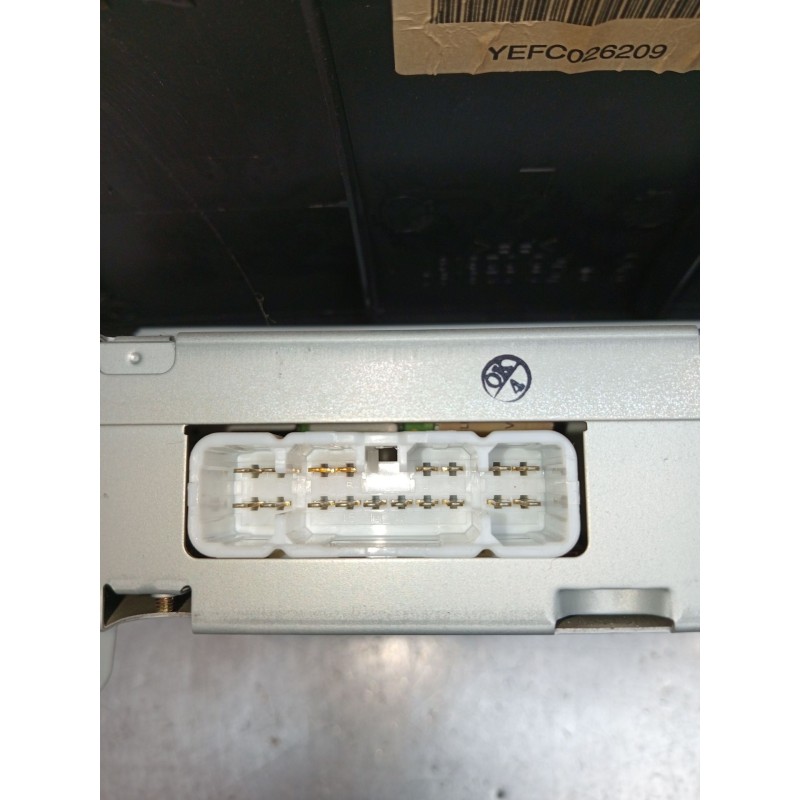 Recambio de sistema audio / radio cd para toyota corolla (_e11_) 1.4 16v (zze111_) referencia OEM IAM 8611002040B0 163017 CNTS79