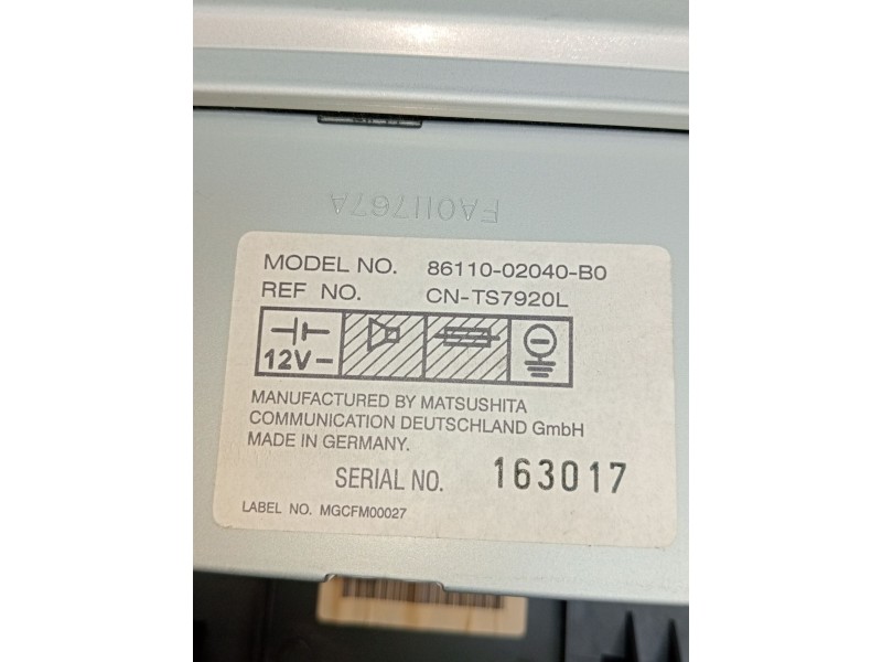 Recambio de sistema audio / radio cd para toyota corolla (_e11_) 1.4 16v (zze111_) referencia OEM IAM 8611002040B0 163017 CNTS79