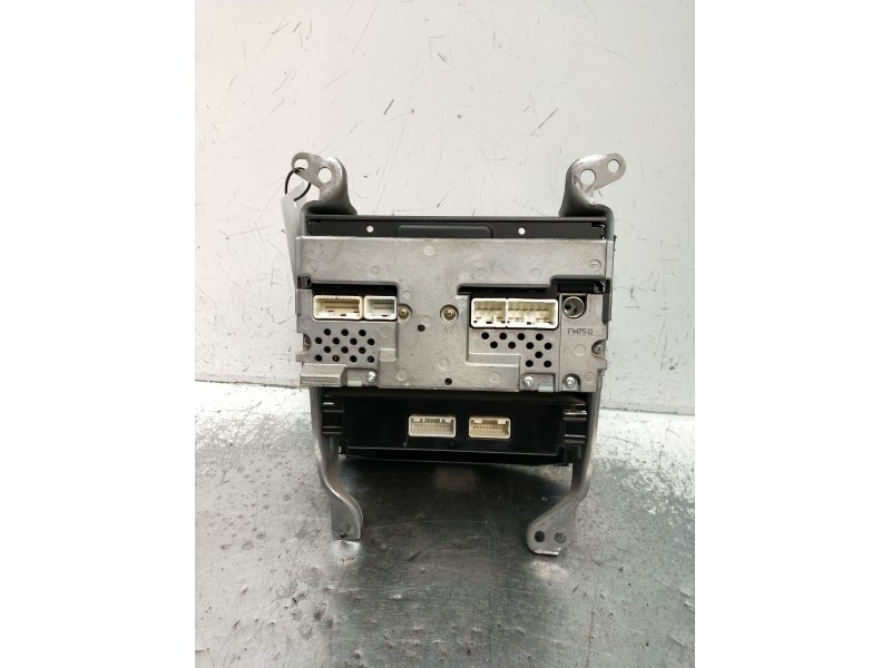 Recambio de sistema audio / radio cd para toyota avensis sedán (_t25_) 2.0 d-4d (cdt250_) referencia OEM IAM 8612005081 CQMS6571