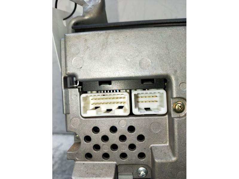 Recambio de sistema audio / radio cd para toyota avensis sedán (_t25_) 2.0 d-4d (cdt250_) referencia OEM IAM 8612005081 CQMS6571