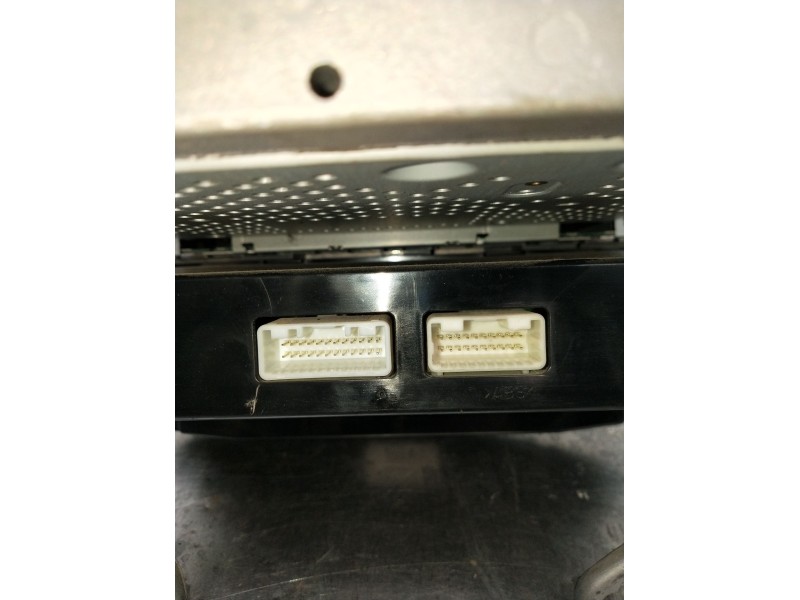 Recambio de sistema audio / radio cd para toyota avensis sedán (_t25_) 2.0 d-4d (cdt250_) referencia OEM IAM 8612005081 CQMS6571