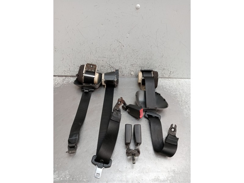 Recambio de juego cinturones trasero para ford focus ii turnier (da_, ffs, ds) 1.6 tdci referencia OEM IAM   2005 5P