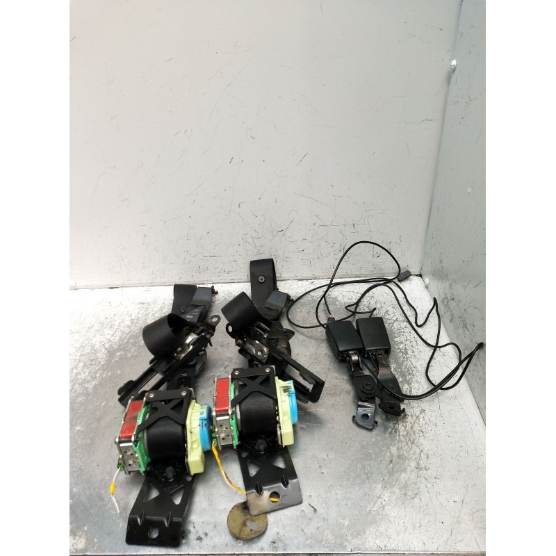 Recambio de juego cinturones delantero para saab 9-3 station wagon (e50) 1.9 tid referencia OEM IAM  5P 2005