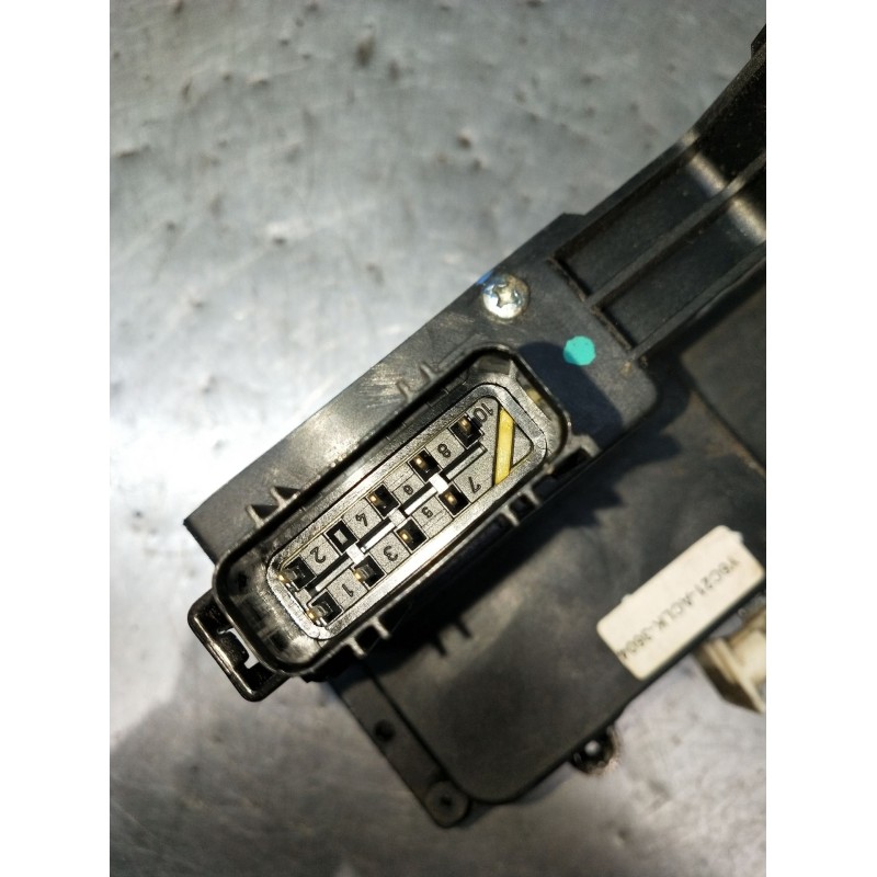 Recambio de motor cierre centralizado delantero izquierdo para ford fiesta v (jh_, jd_) 1.6 tdci referencia OEM IAM Y6C21ACLK360